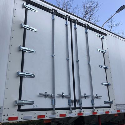 Diseño CIMC HUAJUN 3 ejes de aleación de aluminio caja de carga semirremolque para una capacidad de 50 toneladas